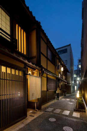 Гостиница Tsumugi Matsubara Sakaimachi  Киото